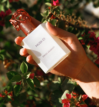 Musk 01 50ml Eau de Parfum Bergamot pink pepper elemi orange blossom lily musk tonka vanilla sandlewood perfume